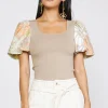 Current Air Short Sleeve Tops | Sweaters-Contrast Floral Sweater Top SAND