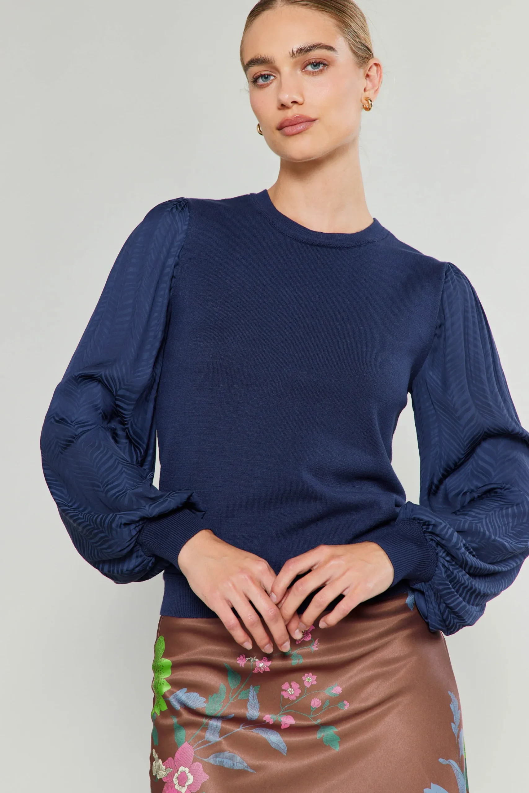 Current Air Knitwear | Sweaters-Contrast Sleeve Knit Top NAVY