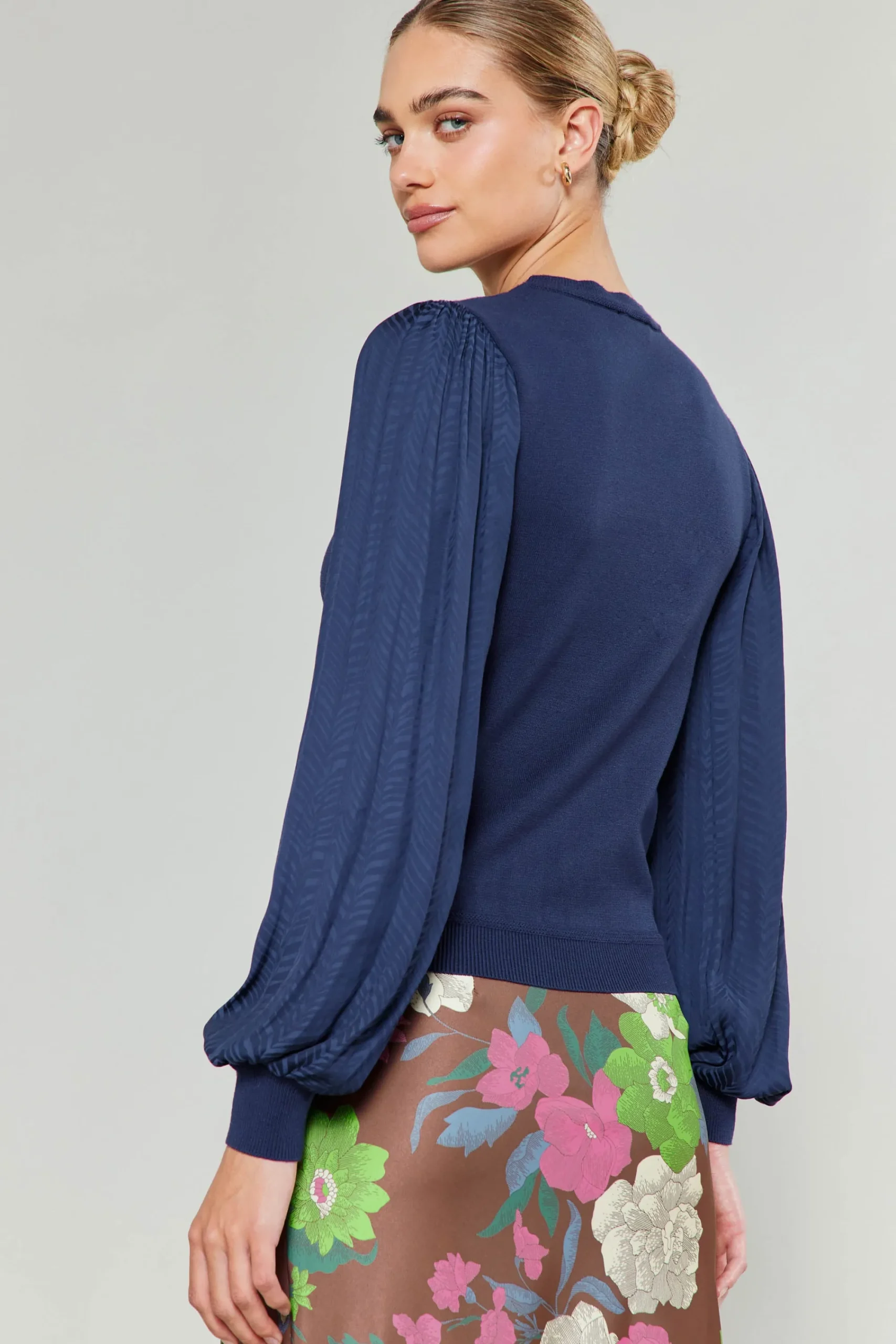 Current Air Knitwear | Sweaters-Contrast Sleeve Knit Top NAVY