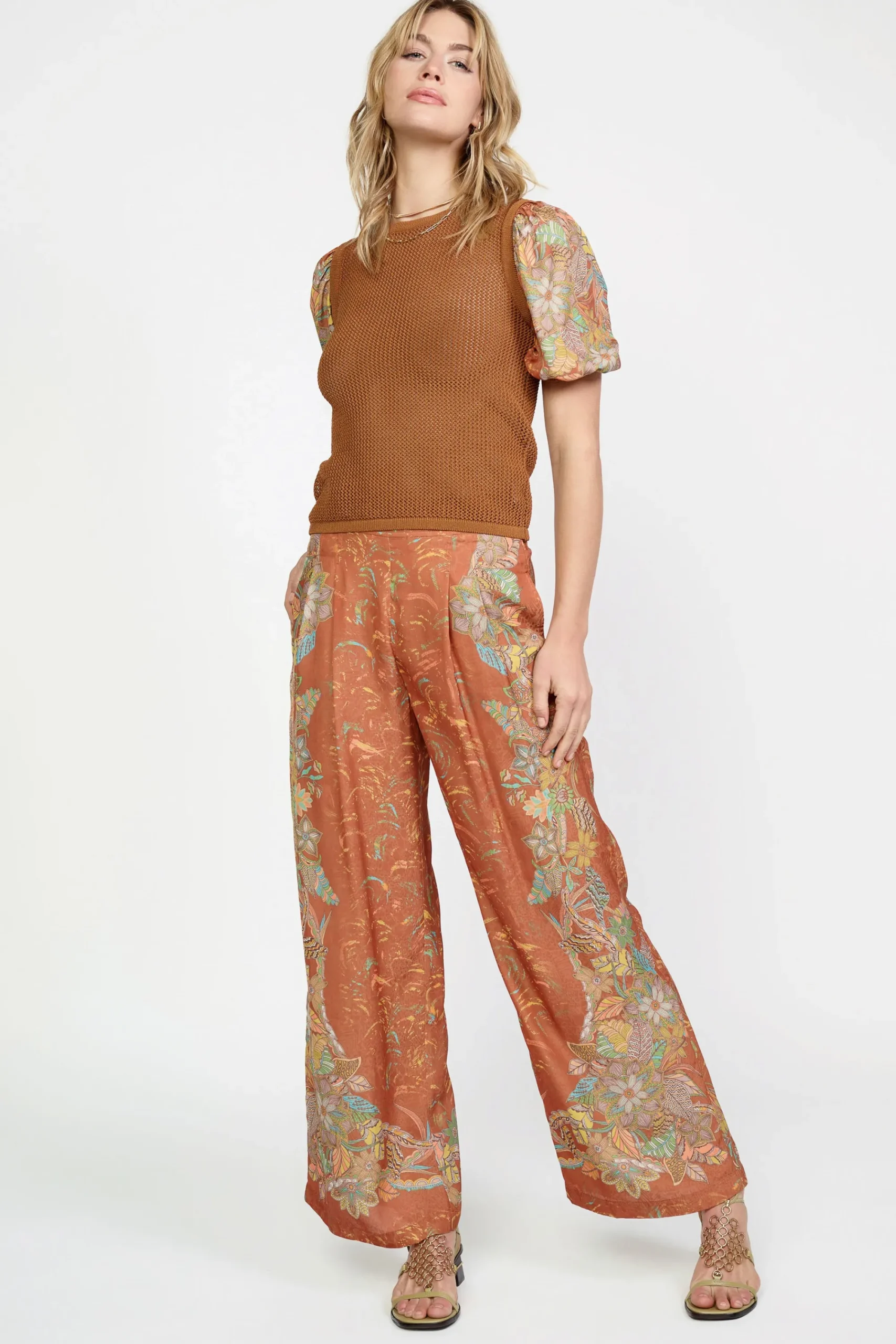 Current Air Short Sleeve Tops | Sweaters-Contrast Sleeve Retro Knit Top BROWN
