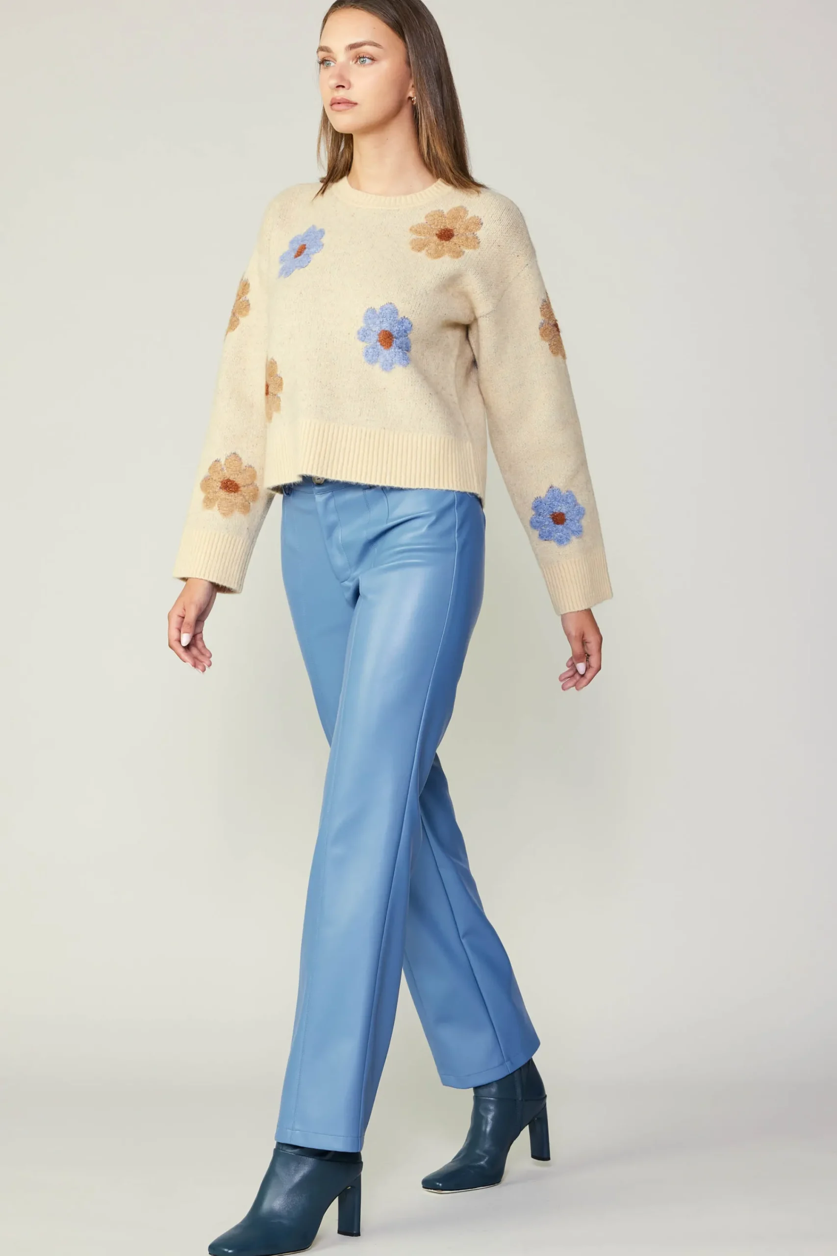 Current Air Knitwear | Sweaters-Daisy Embroidered Sweater CREAM