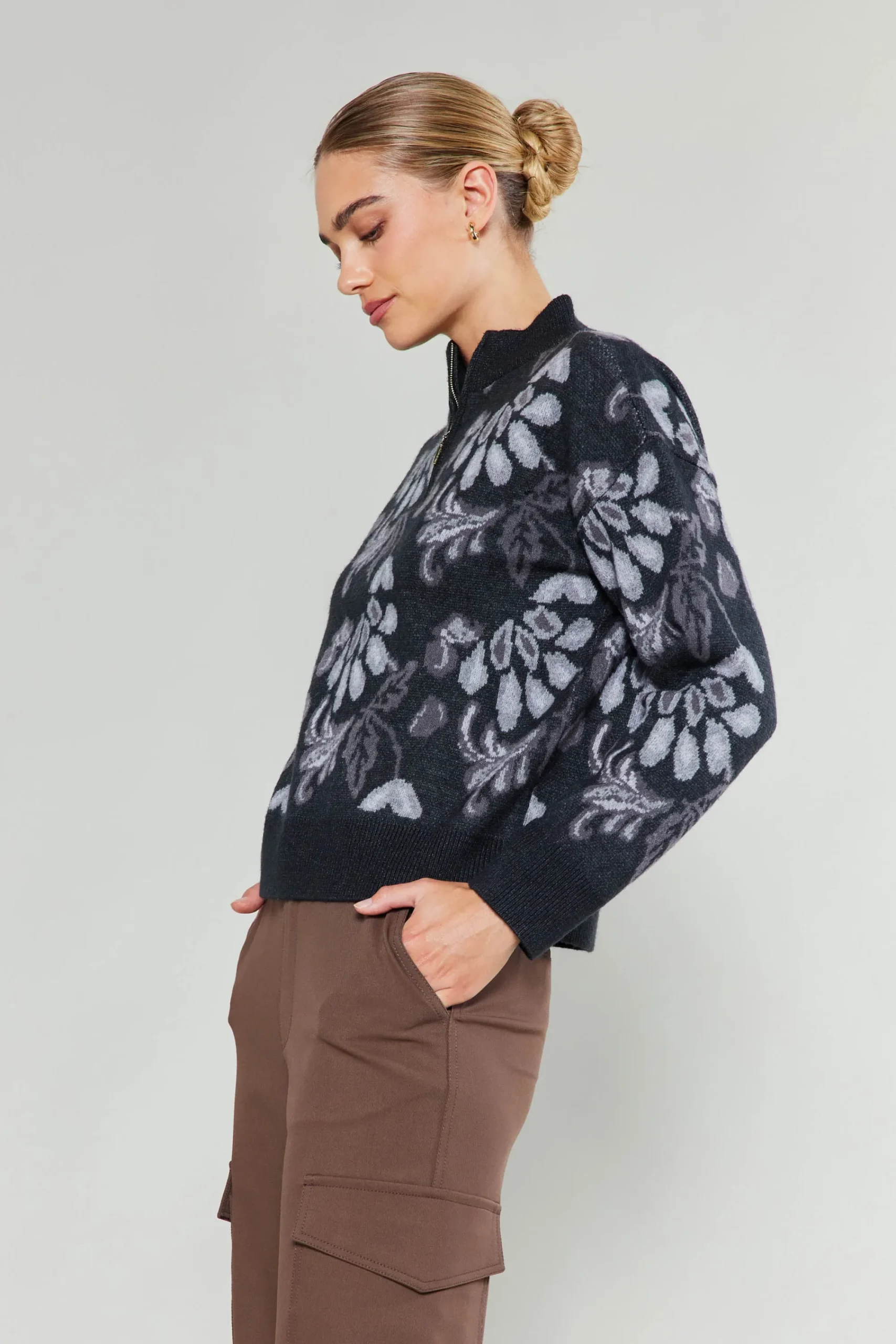 Current Air Knitwear | Sweaters-Floral Jacquard Sweater BLACKMLT