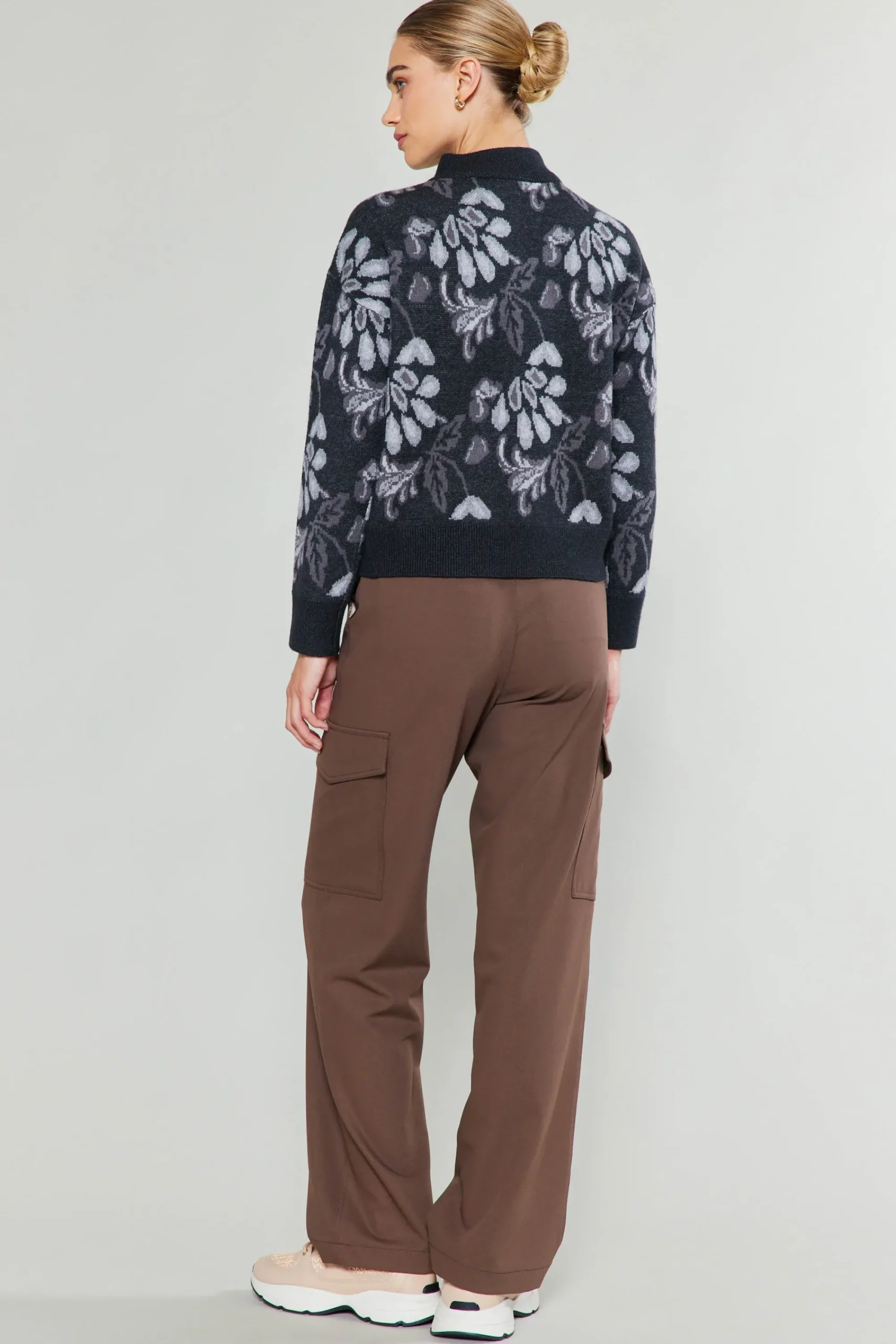 Current Air Knitwear | Sweaters-Floral Jacquard Sweater BLACKMLT