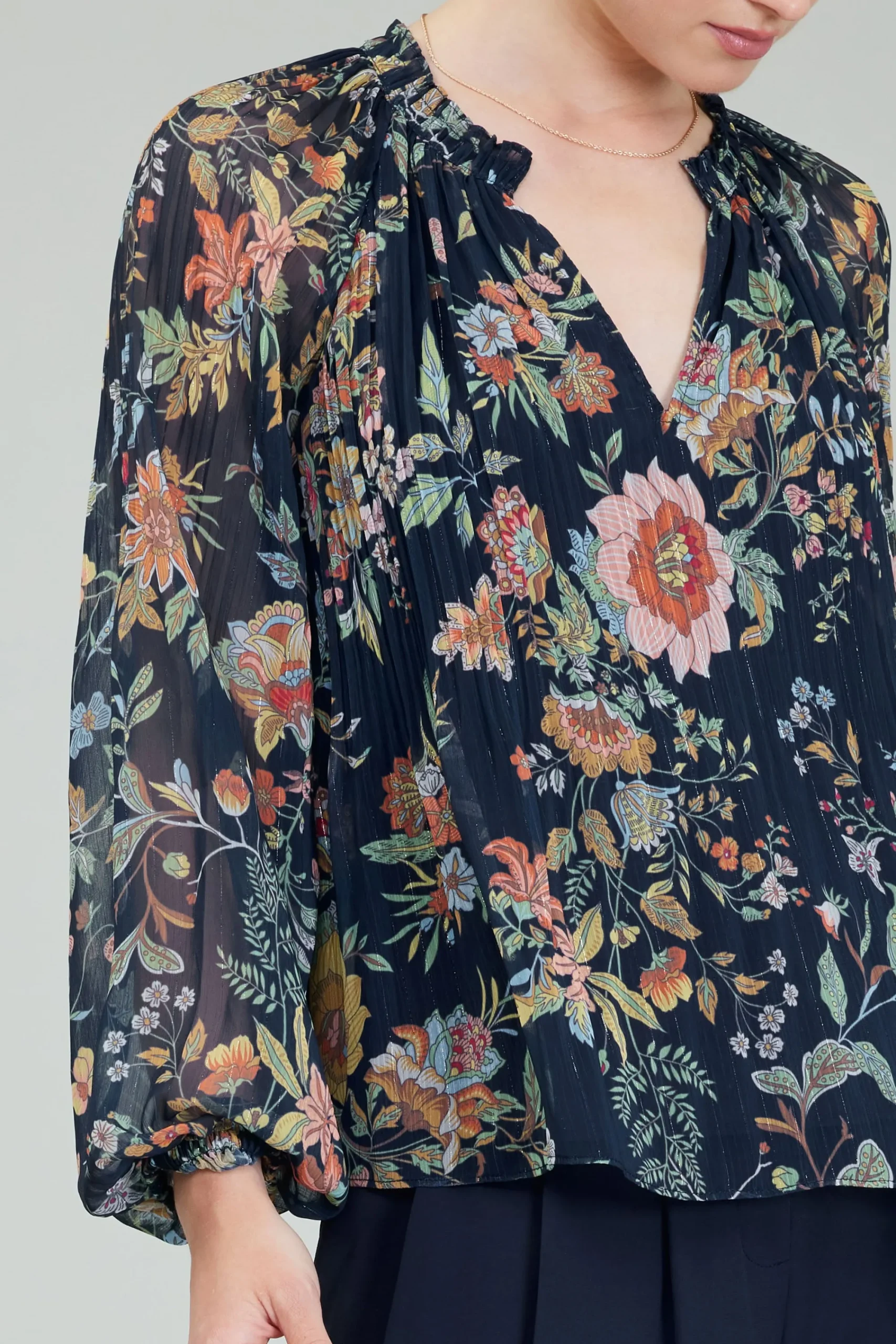 Current Air Long Sleeve Tops-Glimmer Botanical Pleated Blouse NAVYMLT