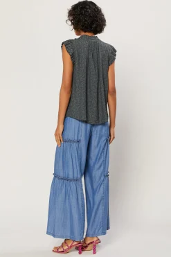 Current Air Sleeveless Tops | Short Sleeve Tops-Margot Jacquard Pleated Sleeve Blouse DARKOLIVE