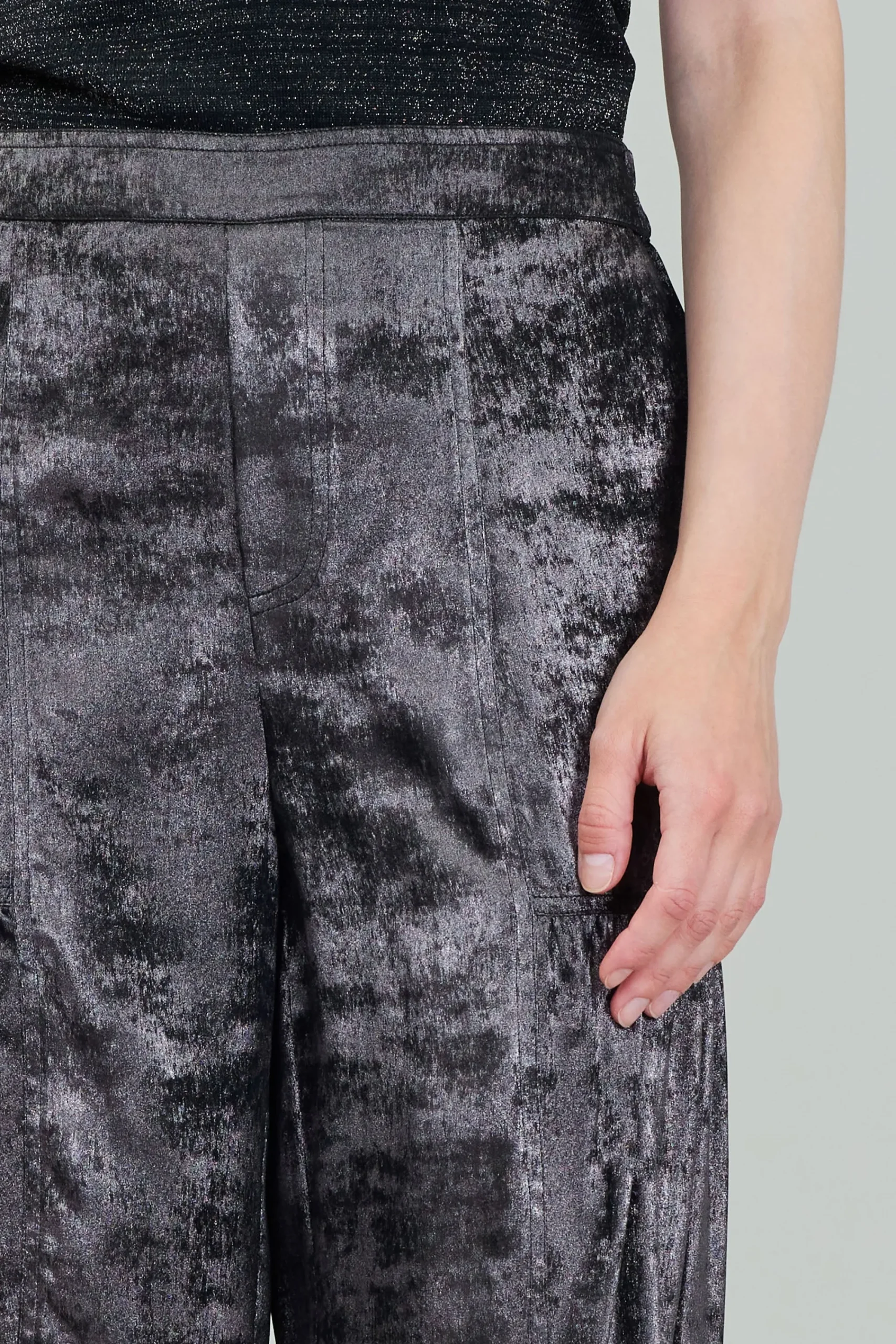 Current Air Pants-Opalescent Textured Tiered Pants PLUMGUNMETAL