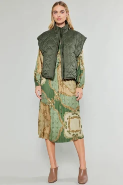 Current Air Coats & Jackets-Oversize Quilted Vest DARKSAGE
