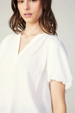 Current Air Short Sleeve Tops-Split Neckline Top WHITE